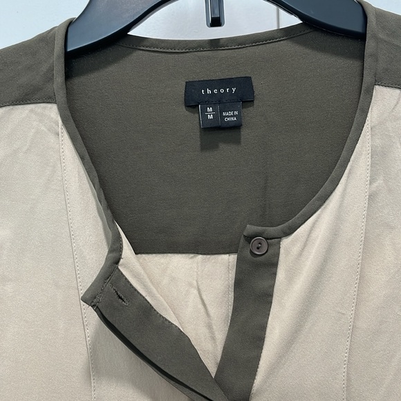 Theory Blouse - Picture 2 of 5